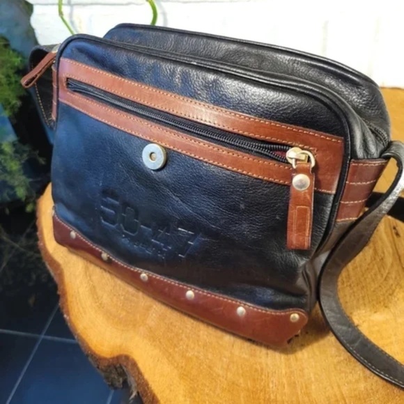 Gemel Vintage Italian Leather Bag - Picture 8 of 16